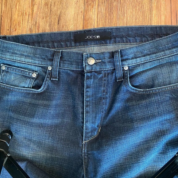 Joe’s Fit Rebel Denim Jean
Size 34 X 34 - Picture 3 of 9